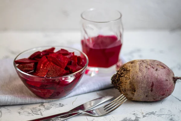 Sour, fermented, sour beets. Ideal for both diet and daily nutrition. Vegetarians and vegans can eat it. Beneficial bacteria improve the functioning of the gastrointestinal tract.