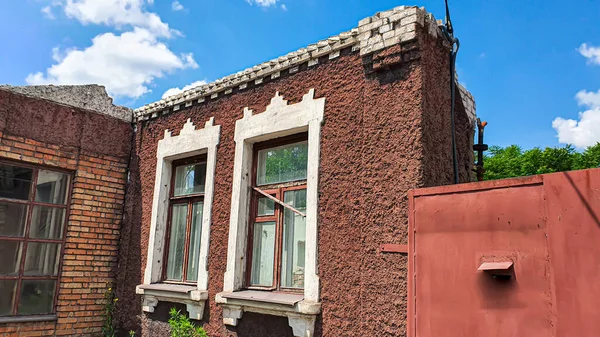 Vieille Maison Ruine Ciel Bleu Les Restes Vieilles Maisons Ville — Photo