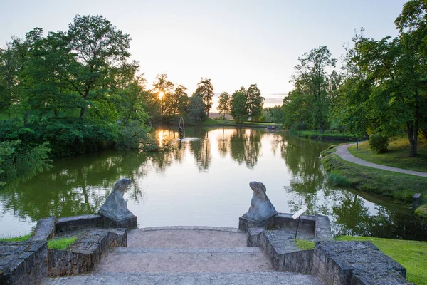 Miasta Cēsis Łotwa Stare Miasto Park Zielony Słoneczny Dzień 2018 — Zdjęcie stockowe