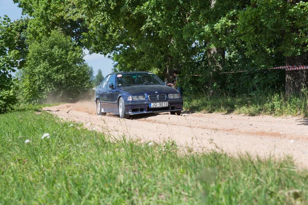 Ciudad Livi Letonia Rally Amateur Camino Tierra Coche Con Jinete — Foto de Stock