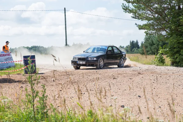 Ciudad Livi Letonia Rally Amateur Camino Tierra Coche Con Jinete — Foto de Stock