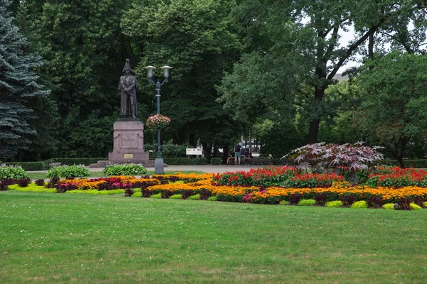 City Riga, Letonya. Eski Şehir, şehir merkezine, halklar ve mimari. Sokaklar ve doğa 2018. Seyahat fotoğraf.