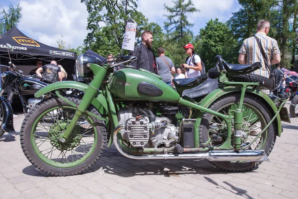 Staden Cesis Lettland Motorcykel Utställning City Park Folk Cyklar Och — Stockfoto