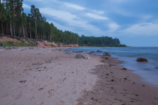 City Veczemju Rocks Latvia Baltic Sea Waves Rocks Blue Sky — Stock Photo, Image