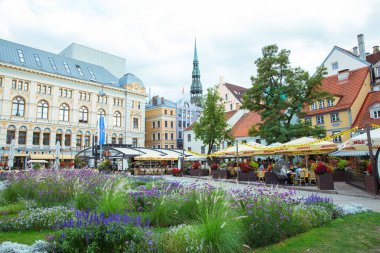 City Riga, Letonya. Eski Şehir, şehir merkezine, halklar ve mimari. Sokaklar ve doğa 2018. Seyahat fotoğraf.