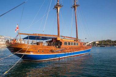 Kent Valleta, Malta, Avrupa. Şehir sokakları ve su. İkinci el, yatlar, halklar ve mimarisi. Seyahat fotoğraf 2018 Eylül.