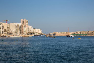 Kent Valleta, Malta, Avrupa. Şehir sokakları ve su. İkinci el, yatlar, halklar ve mimarisi. Seyahat fotoğraf 2018 Eylül.