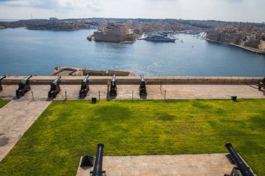 Kent Valleta, Malta, Avrupa. Şehir sokakları ve kentsel. İkinci el, halklar ve mimarisi. Seyahat fotoğraf 2018 Eylül.