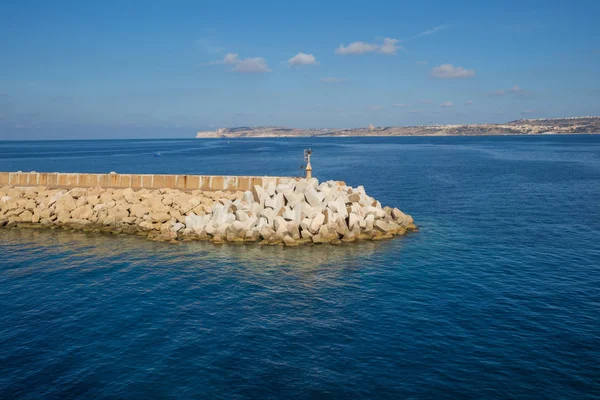 Ville Gozo Malte Europe Eau Vagues Taupe Vue Urbaine Photo — Photo