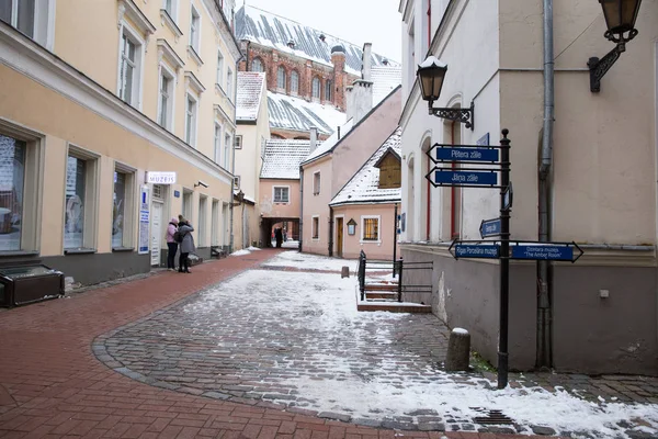 Ciudad Riga Letonia Calles Ciudad Vieja Turistas Arquitectura Casas Antiguas — Foto de Stock