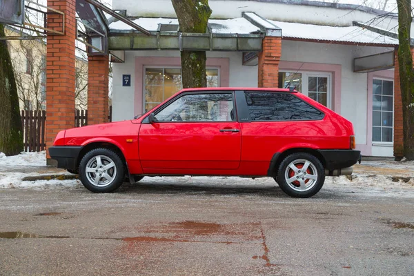 City Cesis Letonia Red Lada Samara Viejo Coche Hecho Urss — Foto de Stock