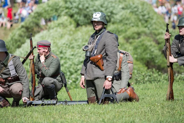 Město Cesis, Lotyšská republika. Století v bitvě o rekonstrukc — Stock fotografie