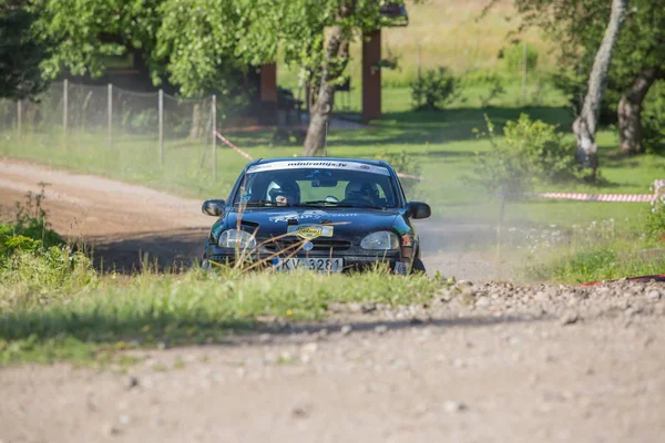 City Cesis, Latvia Republic. Sports machines, track testing. Sto — Stock Photo, Image