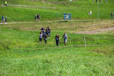 Şehir Cesis, Letonya Cumhuriyeti. Koşmak yarış, insanlar s meşgul edildi