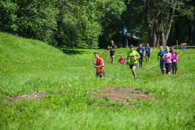 Şehir Cesis, Letonya Cumhuriyeti. Koşmak yarış, insanlar s meşgul edildi