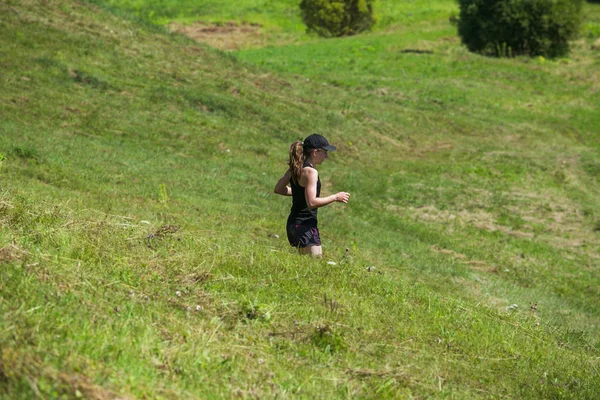 City Cesis, lettiska republiken. Run Race, var människor engagerade i s — Stockfoto