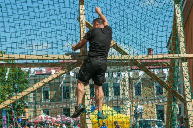 Şehir Cesis, Letonya Cumhuriyeti. Koşmak yarış, insanlar s meşgul edildi