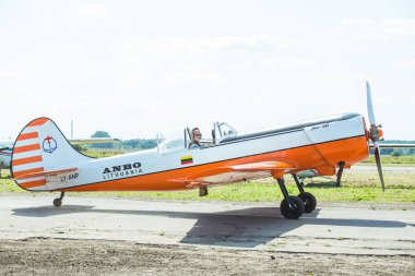 Şehir Riga, Letonya cumhuriyeti. Şehir festivali onuruna Avio gösterisi