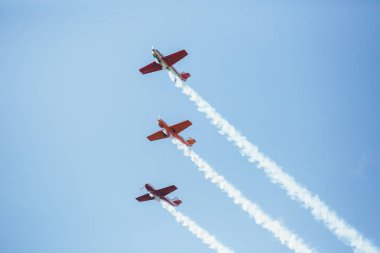 Şehir Riga, Letonya cumhuriyeti. Şehir festivali onuruna Avio gösterisi