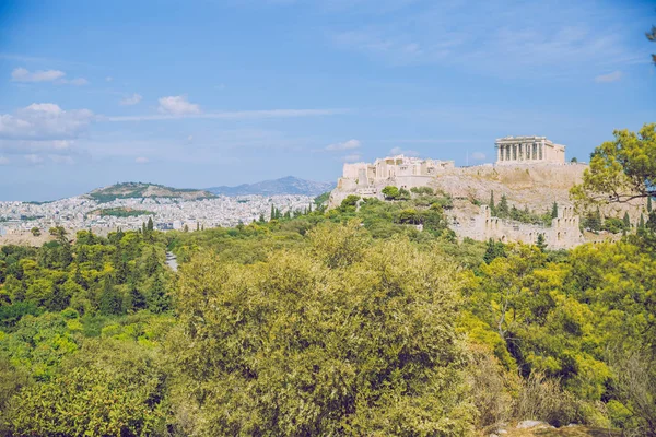 Ciudad Atenas, Grecia República. Acrópolis y montaña. Sep 11 201 — Foto de Stock