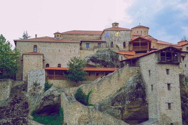 Город Метеора, Греческая Республика. Горы и места поклонения, в
