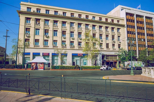 Ciudad Atenas, República Griega. Edificios y calle, ciudad urbana w — Foto de Stock