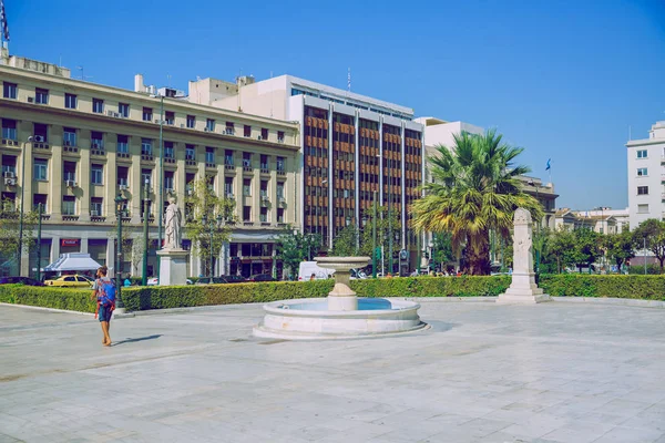 Ciudad Atenas, República Griega. Edificios y calle, ciudad urbana w — Foto de Stock