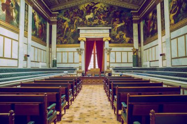 Atina Şehri, Yunan Cumhuriyeti. atina üniversitesi ve eski sütun.