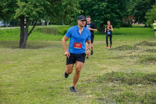 Miasto Plavinas Łotwa Biegać Wyścig Ludzie Byli Zaangażowani Działalność Sportową — Zdjęcie stockowe