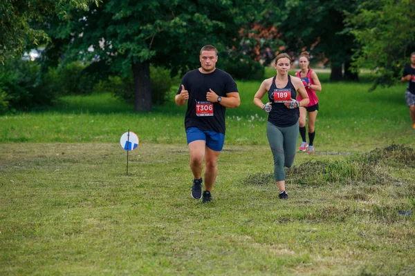 Plavinas Şehri Letonya Koşu Yarışı Insanlar Spor Aktiviteleriyle Meşguldü Çeşitli — Stok fotoğraf