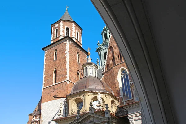 Krakow Polónia Abril 2012 Este Fragmento Arquitetônico Catedral Dos Santos — Fotografia de Stock