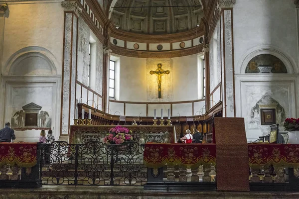 Milán Italia Mayo 2018 Este Altar Mayor Ábside Iglesia Santa — Foto de Stock