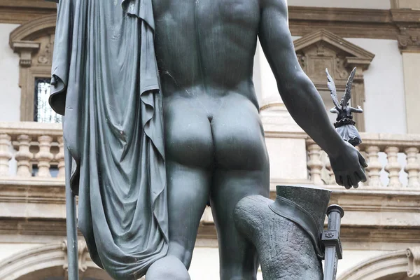 意大利米兰 2018年5月15日 它是拿破仑雕像的一个及时的片段 在平科泰卡布雷拉的院子里 像火星和和平缔造者的形象 — 图库照片