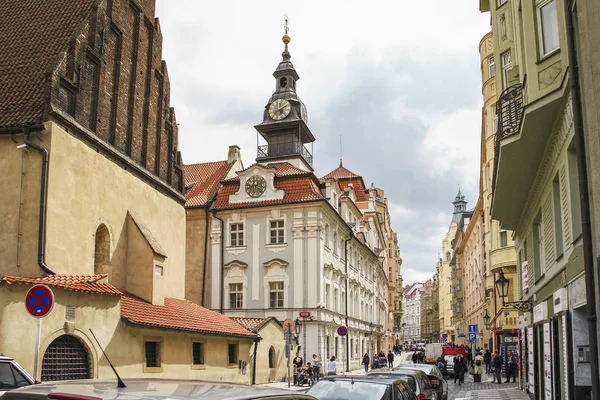 Yahudi Belediye Binası, Prag