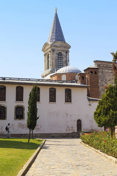 Épület fehér heréltek a Topkapi palota, Isztambul — Stock Fotó