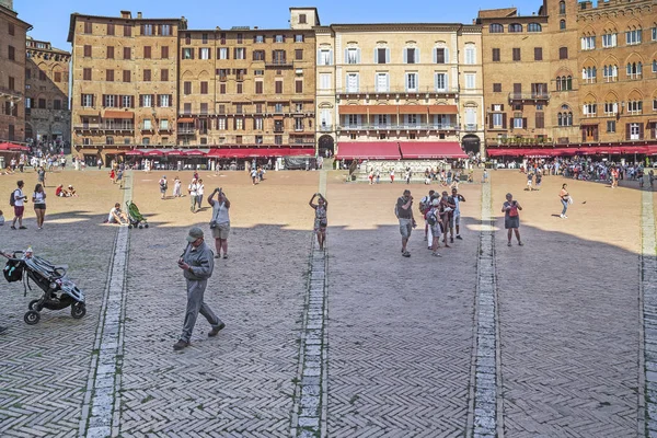Plaza del Campo, Siena, İtalya — Stok fotoğraf