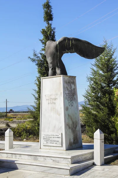 Památník na počest 700 Thespians, Thermopylae, Řecko — Stock fotografie