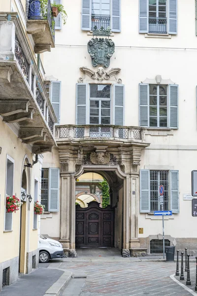 Facciata del Palazzo Trivulzio, Milano — Foto Stock