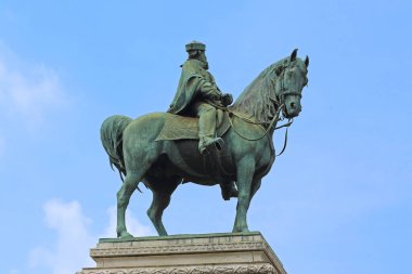 MILAN, ITALY - 10 Mayıs 2017: bu ulusal kahraman Giuseppe Garibaldi için bir anıt. 