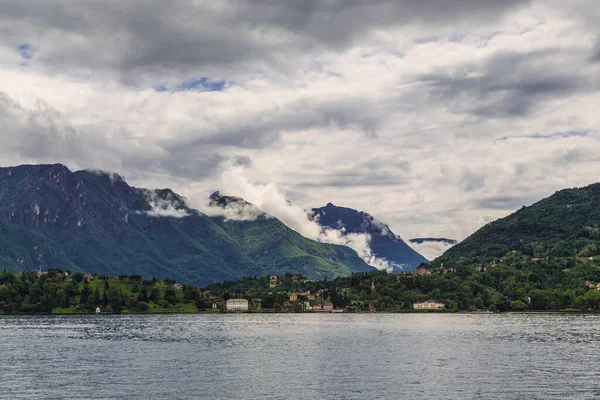 Lake Como Foothills Alps One Lakes Northern Italy Cloudy Spring — Stock Photo, Image