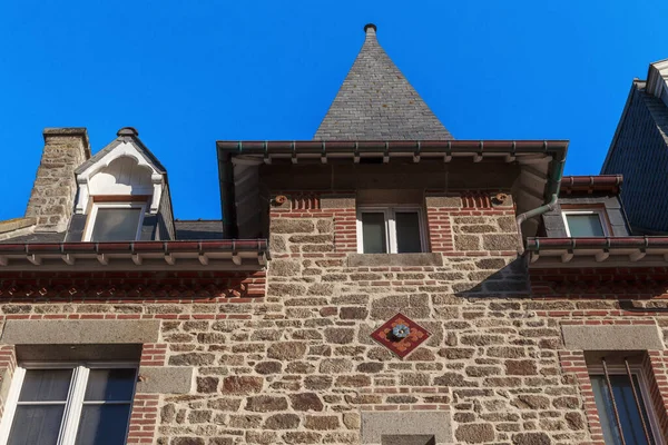 Сент Мало Франция Сентября 2019 Фрагмент Фасада Одного Многочисленных Домов — стоковое фото