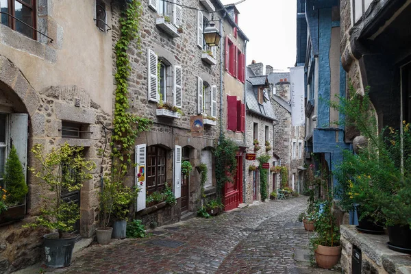 Dinan France September 2019 Steep Cobbled Petit Fort Street Medieval — Stock Photo, Image