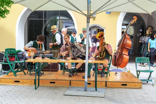 Sankt Wolfgang Oostenrijk Mei 2019 Dit Een Optreden Van Straatmuzikanten — Stockfoto
