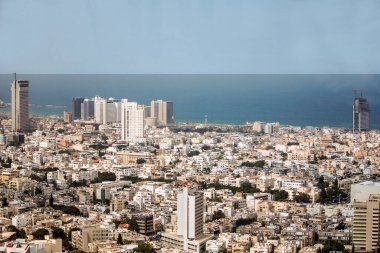 TEL AVIV, ISRAEL - 19 Mayıs 2011: Bu şehrin sahil kesiminin havadan panoramik görüntüsü.