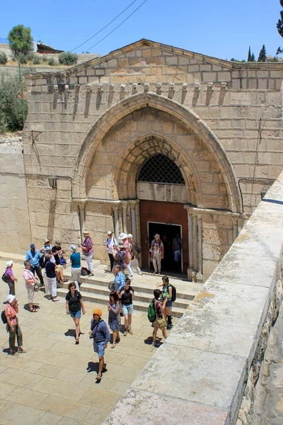 Jerusalem Israel Mayıs 2011 Bakire Varsayımı Mağara Kilisesinin Girişindeki Tanımlanamayan — Stok fotoğraf