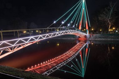 SDEROT, ISRAEL - 17 Mayıs 2011: Bu, bağımsızlık savaşlarında ölen paraşütçülerin onuruna yapılmış bir taş..