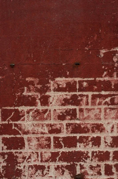 Φόντο Παλαιά Επιφάνεια Ρωγμές Λακκούβες Και Λεκέδες Κόκκινου Χρώματος Θερινή — Φωτογραφία Αρχείου