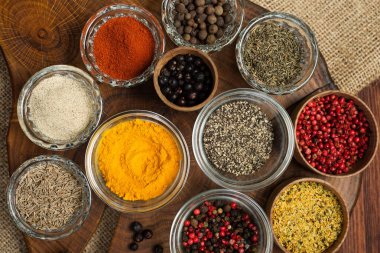 Baharat ve baharat yakın çekim