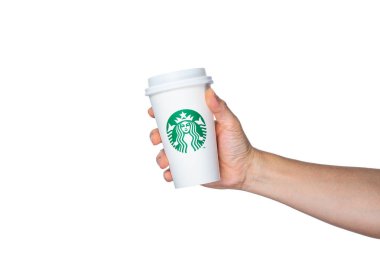 Adamın el Grande boyutu Starbucks almak ev Kupası kapak ile tutarak,