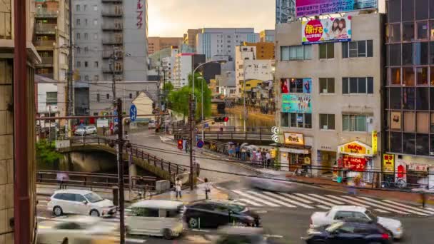 Fukuoka Jepang Juli 2019 Mobil Dan Pejalan Kaki Melakukan Perjalanan — Stok Video